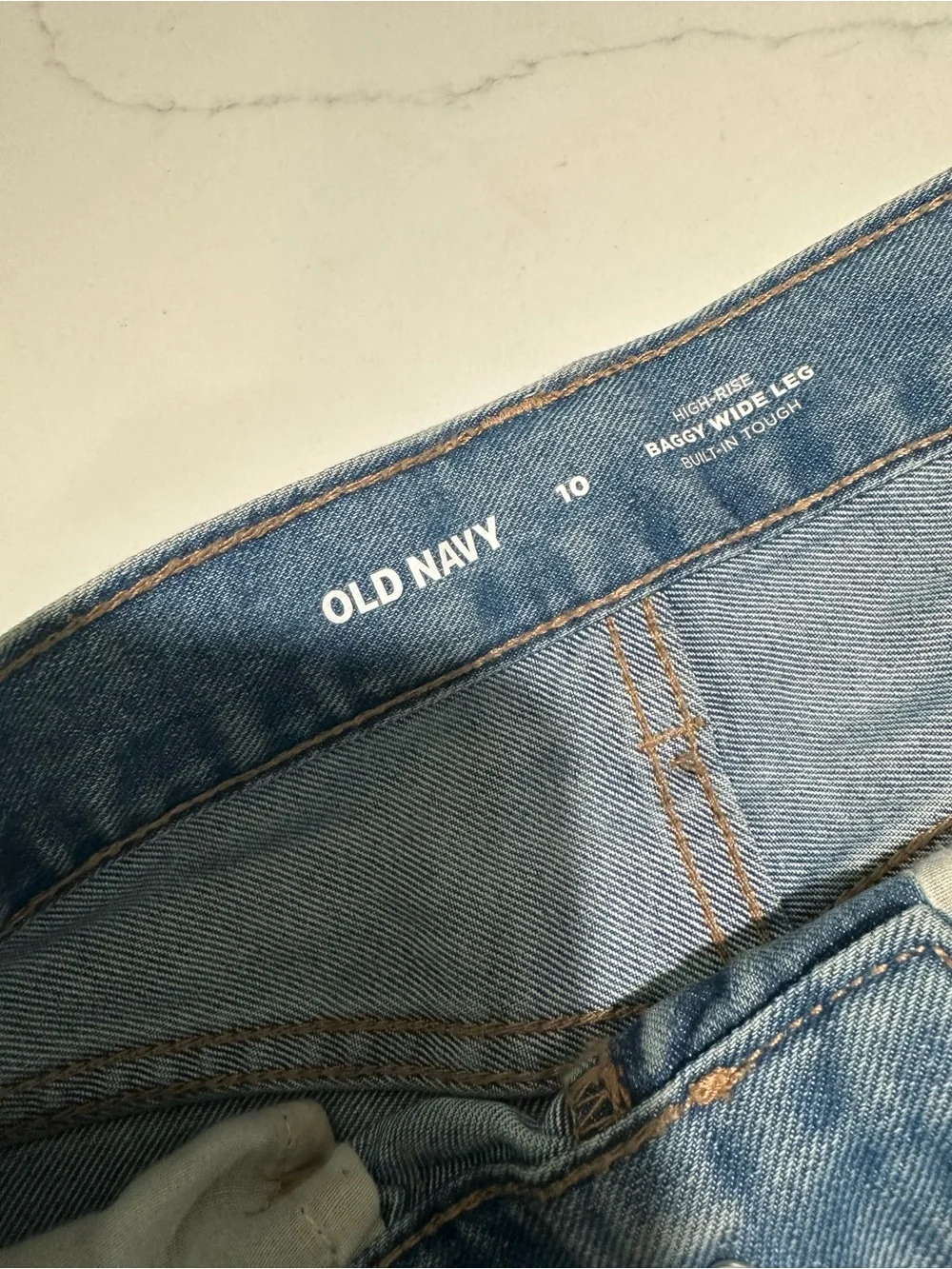 Old Navy Women's Wide-Leg Jeans in Light Blue Denim